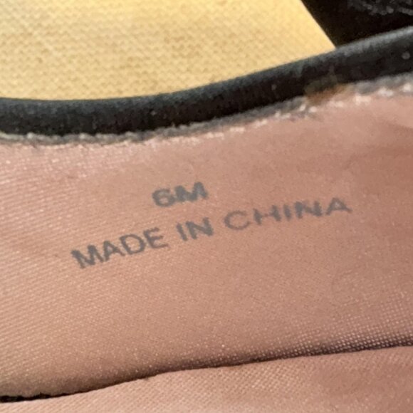 Beverly Feldman Shoes Womens 6 Lace Bow Peep Toe Heels Fishnet Whimsigoth - Picture 16 of 16